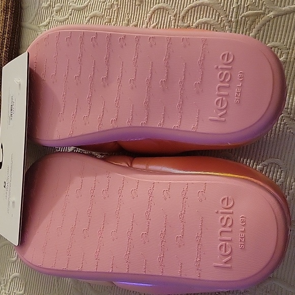 New Kensie Beautiful Slippers Size 9 - Picture 7 of 12